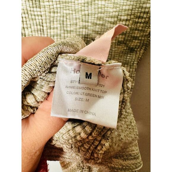 HOWZWEILER Green Knit Collared Neckline Pull On Smooth Knit Top size Medium - Picture 11 of 11